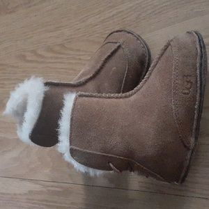 UGG Baby Boot Tan Moccasins Unisex Medium